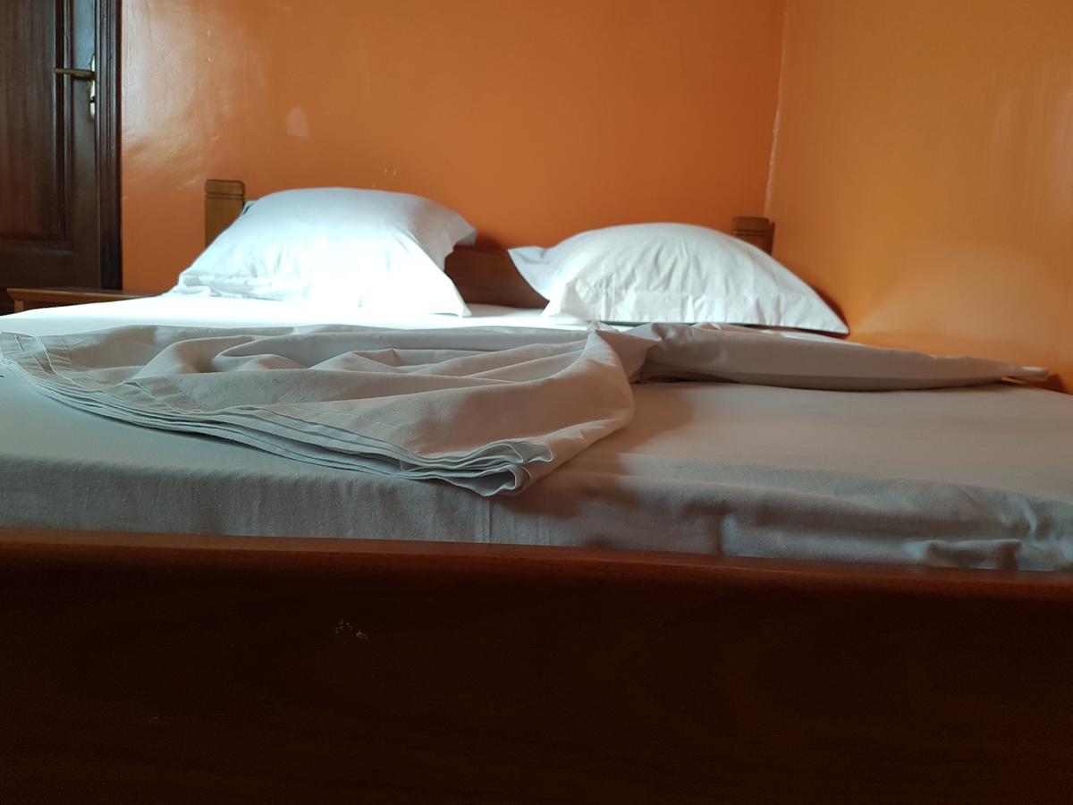 Maison Rose Douala Eksteriør billede