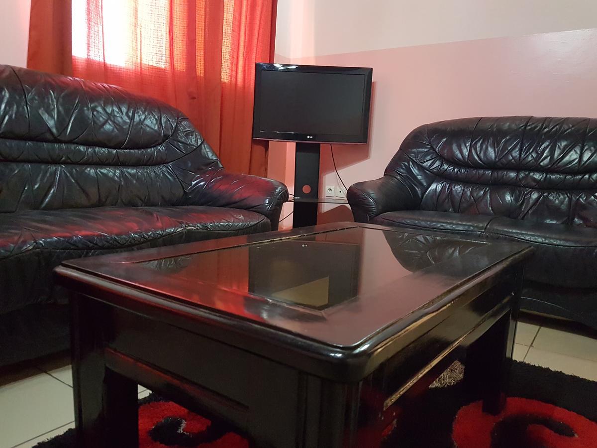 Maison Rose Douala Eksteriør billede